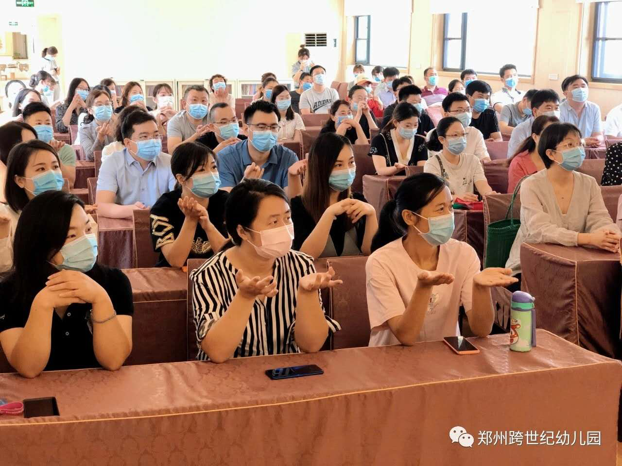 幼儿园新学期个月家长会为什么必须开？注意事项有哪些？