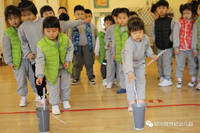 幼儿园新学期新生家长会线上活动方案，点击可收藏！